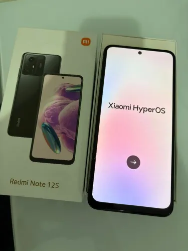 Xiaomi 12S muito novo