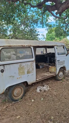 Volkswagen Kombi Standard/ Luxo/ Serie Prata 2000