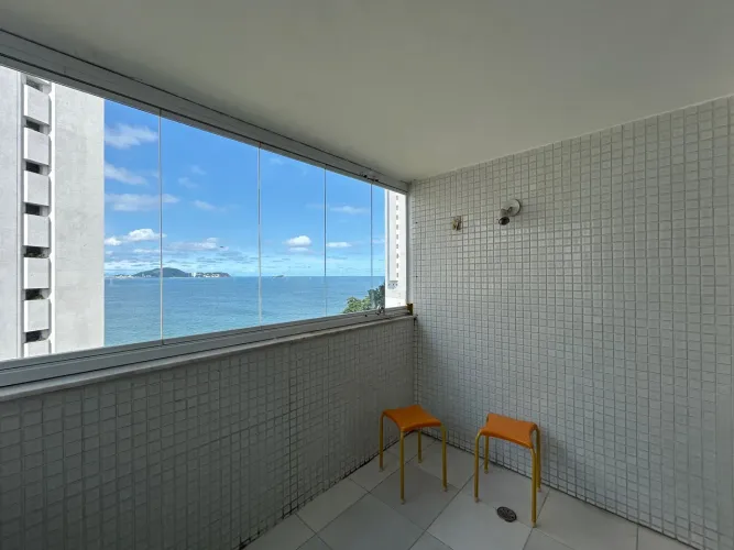 Apartamento à venda nas Astúrias no Guarujá, SP | Q Vista Inteligência Imobiliária Guarujá