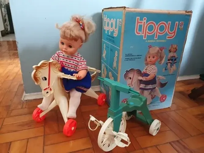Tippy Boneca Antiga Rara Na Caixa Completa C/ Acessórios 70s SUCATA PRECISA REFORMAR 