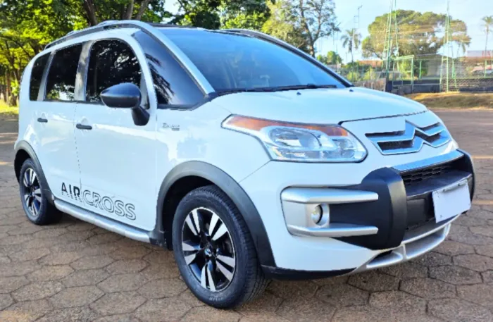 Citroen Aircross GLX 1.6 Flex 16V 5P Mec. 2014