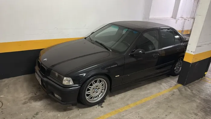 BMW 328I /IA (modelo Antigo) 1998