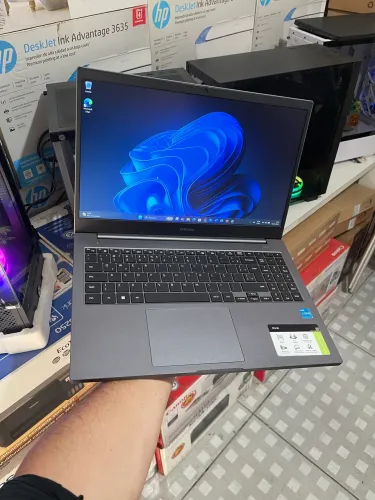 NOTEBOOK SAMSUNG i3 11GER