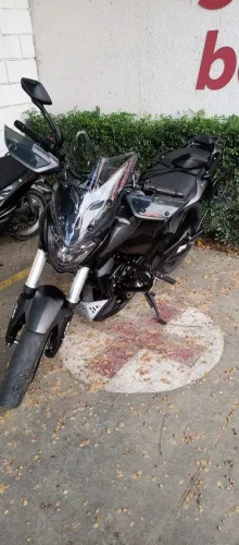 Bajaj Dominar 400 2025