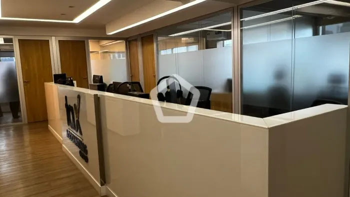 Conjunto comercial para venda em Jardim Paulista, 121m²