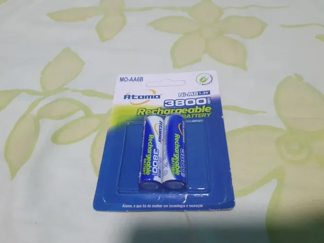 Pilhas recarregáveis AA 3.800mAh