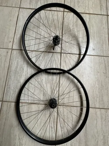 Rodas aro 29 WTB com cubo shimano 