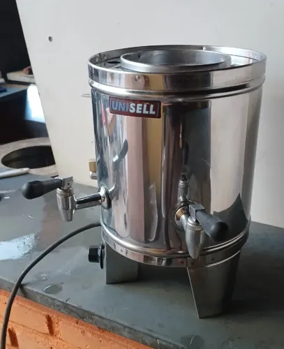 CAFETEIRA UNIVERSAL/UNISSEL ELÉTRICA - 2 LITROS INOX - 110V