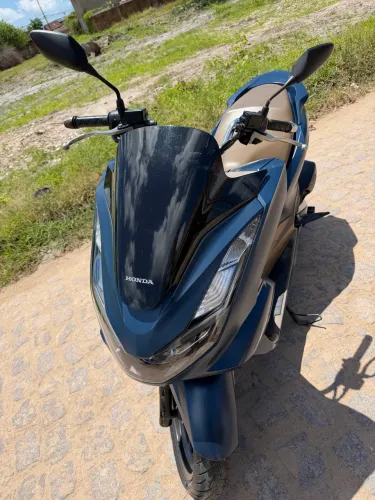Moto PCX 160 DCL extra de verdade.