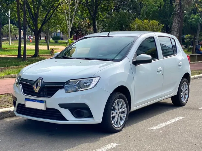 Renault Sandero Zen Flex 1.0 12V 5P Mec. 2021