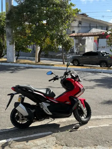 Scooter Honda ADV 2022/23 - pegar e levar