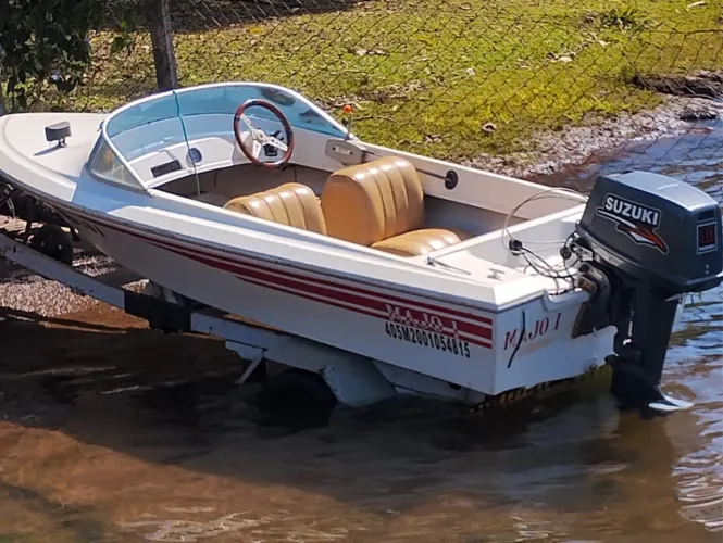 Lancha 14 pés - Motor suzuk 40HP