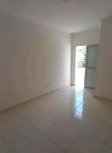 CASA FLORAMAR- 3 QUARTOS