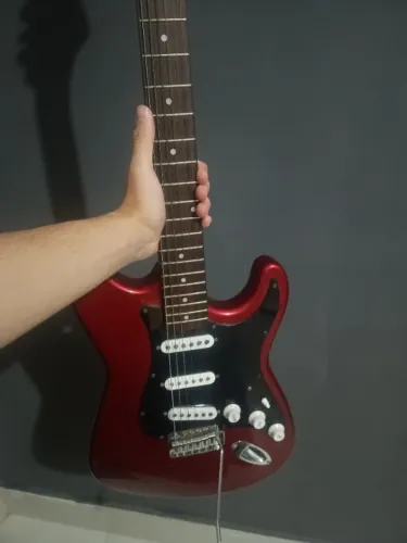 Guitarra Memphis tagima