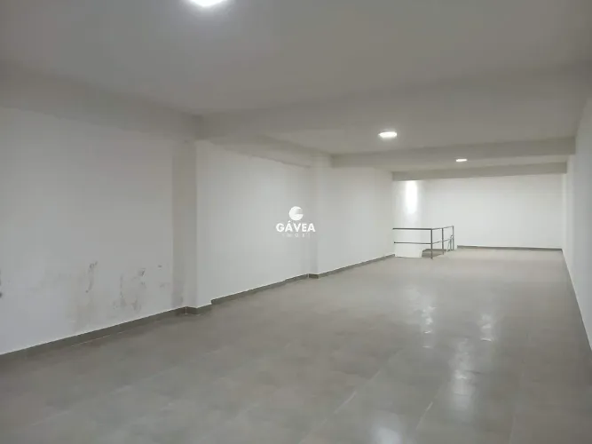 Loja para aluguel no Campo Grande em Santos.