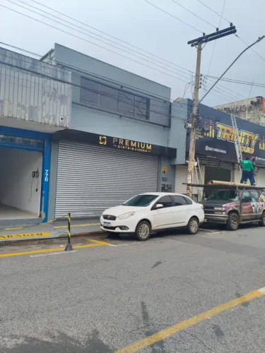 PRÉDIO COMERCIAL