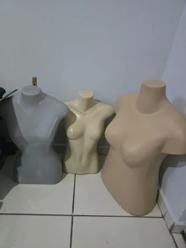 Manequim feminino