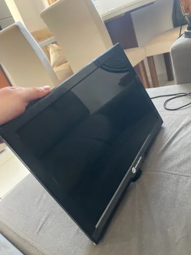 Monitor goldentc 15.4