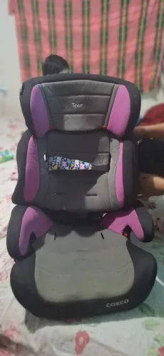 Cadeirinha de carro 90,00