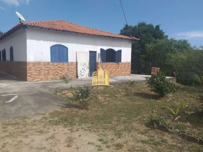 Sitio à venda em Esmeraldas-MG, no Encontro das Águas: 4 quartos, 2 salas, 2 banheiros, 2