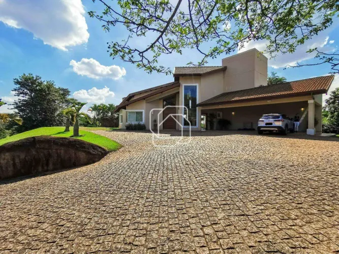 Casa de Condomínio em Indaiatuba à venda Vale das Laranjeiras - SP | 5 quartos Área total