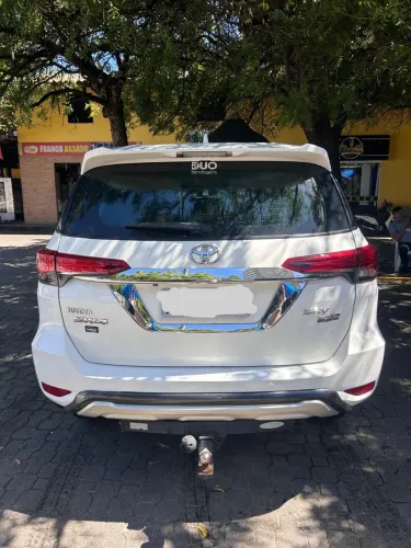Toyota Hilux SW4 SRV 4X2 2.7 Flex 16V Aut. 2019