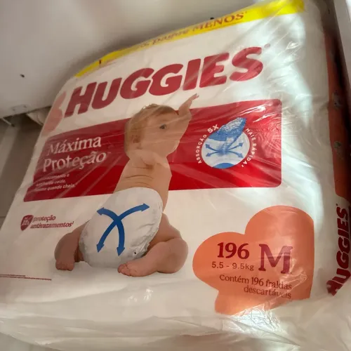 Fralda Huggies Tamanho M