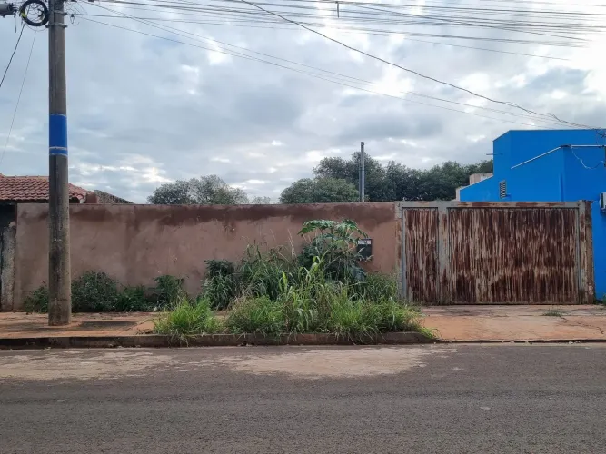 Terreno todo murado no asfalto Bairro Nova Campo Grande!! R$ 165 mil