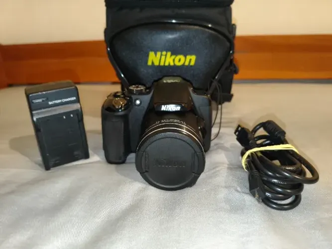 Nikon Coolpix P600 Zoom 60x Semi Profissional + Wifi e Garantia de 3 meses