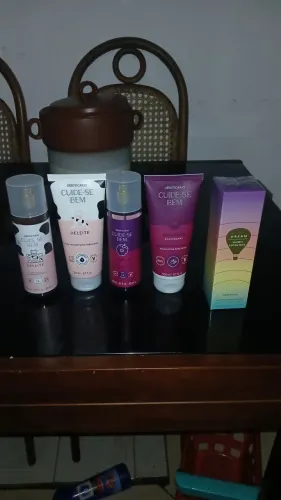 VENDO LOTE O BOTICÁRIO - R$ 300,00