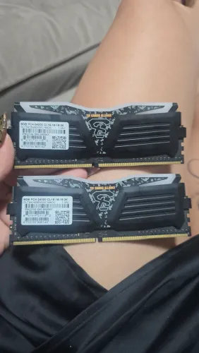 Memória RAM 16Gb (2x8) 2400MHz