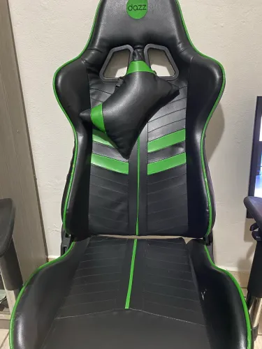 Cadeira Gamer Dazz Preta e Verde - Reclinável + Almofada