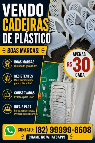 Cadeiras de plástico