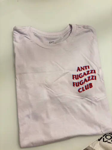 Camiseta Anti Fugazzi club