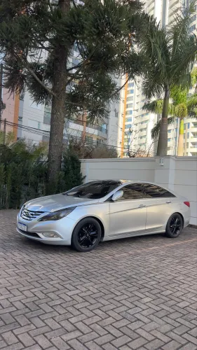 Hyundai Sonata 2.4 16V 182cv 4P Aut. 2012