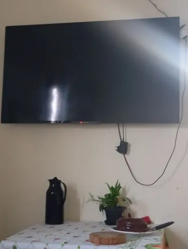 Tv com defeito 50 polegadas não é smart