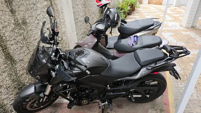 Bajaj Dominar 400 2025 6.400km
