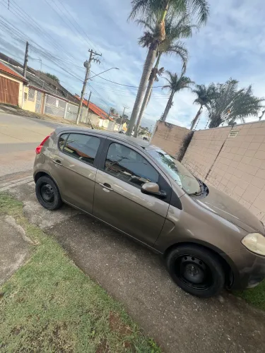 Fiat Palio Essence 1.6 Flex 16V 5P 2014
