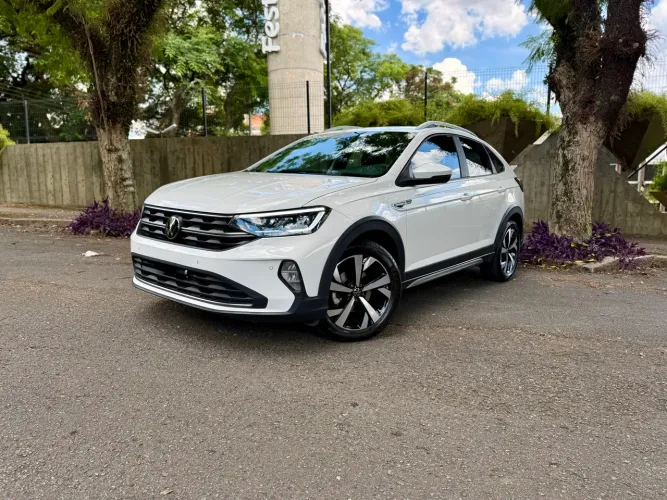 Volkswagen Nivus Highline 1.0 200 TSI Flex AUT 2024