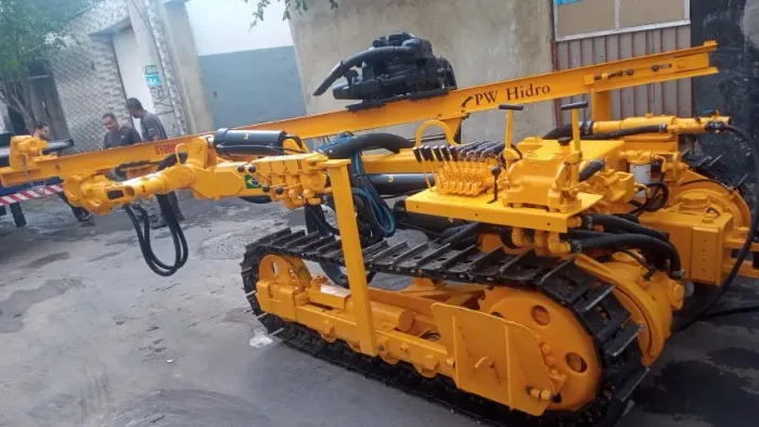 Perfuratriz (Rock) PWH-5000 com COP-131 - Garantia e assistência técnica de fábrica.