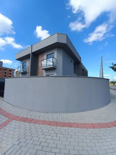 Sobrado à venda no bairro Vila Nova - Joinville/SC