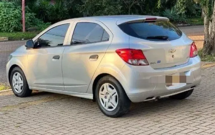 Chevrolet Onix JOY Hatch 1.0 8V Flex Mec. 4P 2018