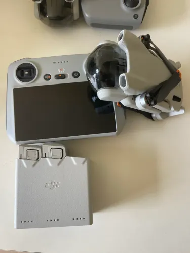 Drone DJI Mini 3 Combo Fly More