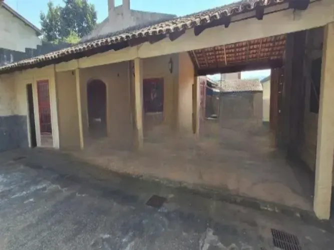 Imóvel para venda tem 226 metros quadrados com 2 quartos em Centro - Jarinu - SP