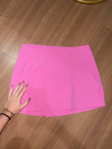 Short saia rosa