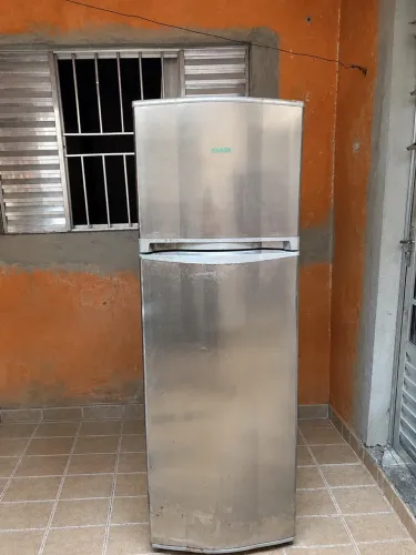 ? GELADEIRA CONSUL INOX CRM33E - FROST FREE ?