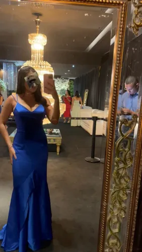 Vendo vestido de festa