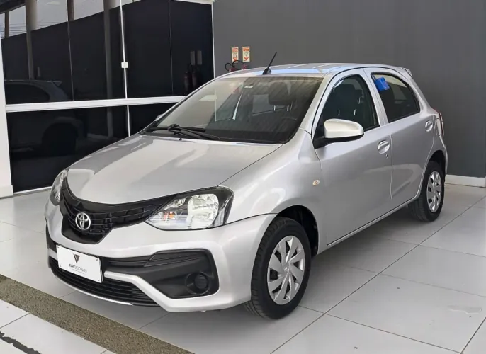 Toyota Etios X 1.3 Flex 16V 5P Mec. 2020