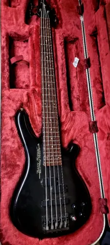 Baixo TUNE bass maniac 5c