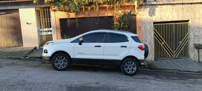 Ford Ecosport Freestyle 1.6 16V Flex 5P 2016
